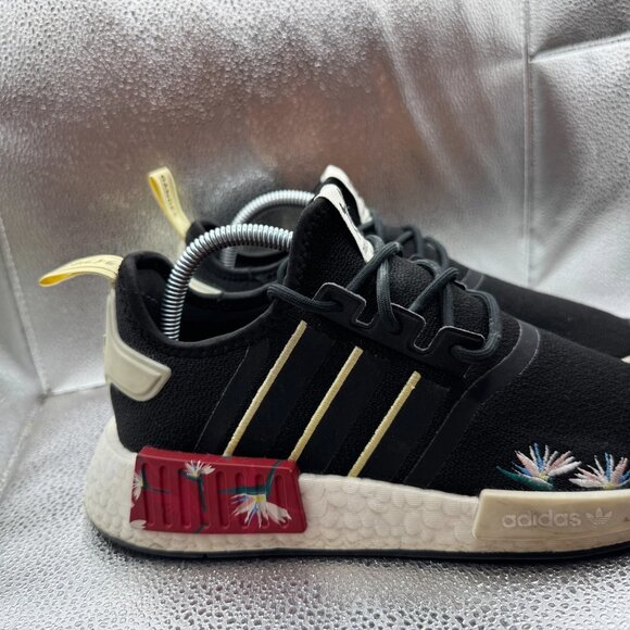 Size 8.5 Adidas Thebe Magugu x NMD_R1 Mens Black Running Sneakers GX2074 - Picture 2 of 13